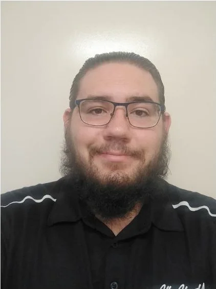 An AAYDS support team member